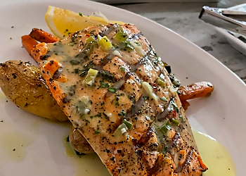 Vaughan seafood restaurant San Antonio Seafood Market & Oyster Bar Ltd.