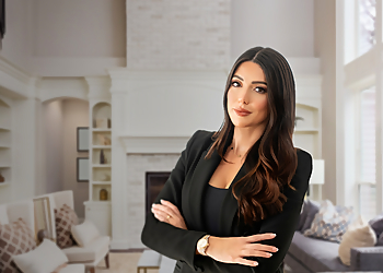Sara Jaffal Courtier Immobilier - RE/MAX BONJOUR Sara Jaffal Courtier Immobilier - Mirabel, QC Real Estate Agents - Professional Agent Image