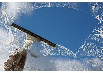 Sarnia window cleaner Sarnia Window Cleaning Service