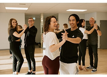 Saskatoon Chorégraphie De Danse De Mariage Saskatoon Salsa Dance Company
