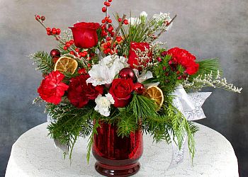 Fredericton Fleuristes Say It With Flowers