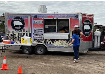 Regina Food Trucks Schmitty’s Smoked Meats Food Truck