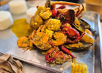 Seau de Crabe Restaurant Seau de Crabe Restaurant - Mississauga, ON Seafood Restaurants - Dish Image