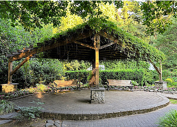 Langley places to see Sendall Gardens