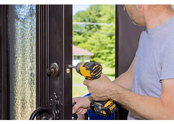 Quebec locksmith Serrupro