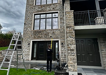 Sherbrooke window cleaner Services Apollo