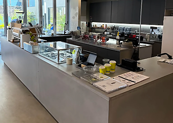 Shaka Club - Montreal, QC Smoothie and Juice Bars - Juice Bar Image