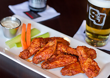 Milton sports bar Shoeless Joe's Sports Grill image 1