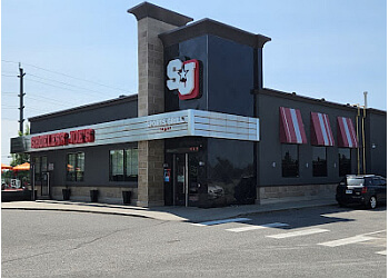 Shoeless Joe's Sports Grill Sudbury - Sudbury, ON Sports Bars - Restaurant Exterior Image
