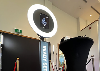 Mississauga photo booth company Shoot 360 Booth