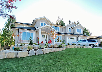 Showcase Landscaping Inc. - Langley, BC Landscaping Companies - Residential Service Image