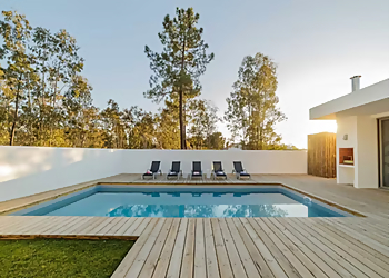 Side Lines Distribution - Winnipeg, MB Pool Services - Job Site Image