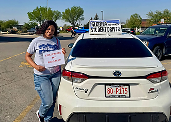 Sierra Driving School - Airdrie, AB écoles de conduite - Coaching Image