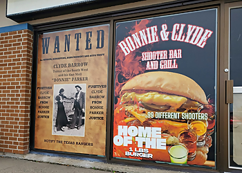 Sign Installations - Fredericton, NB Magasins de enseignes - Outdoor Work Image