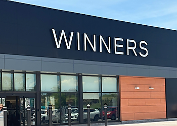 Signarama Peterborough - Peterborough, ON Sign Companies - Outdoor Work Image