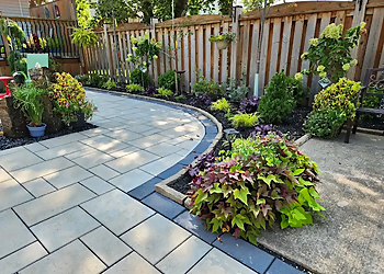 Niagara Falls landscaping company Silver Leaf Garden Centre