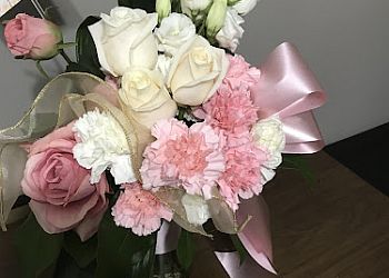 Moncton florist Silver Rose Emotions