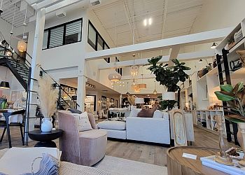 St Albert Magasins De Meubles Simone & Ivy