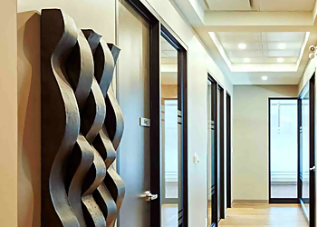 SimpsonWigle LAW LLP - Burlington, ON Immigration Lawyers - Law Firm Interior Image