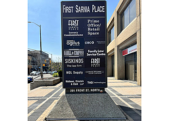 Sarnia Avocats Du Travail Siskinds LLP