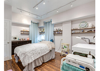 Hamilton spa Skin Solution