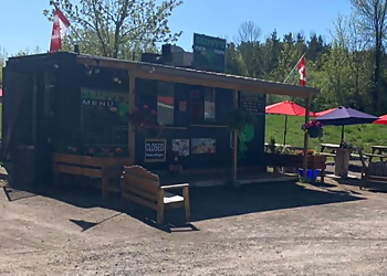 Peterborough food truck Skippy's Chip Truck