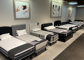 Sleep Country Canada Saskatoon - Saskatoon, SK Mattress Stores - Business Interior Image
