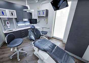 Sarnia orthodontist SLIPACOFF DENTAL CENTRE - SARNIA