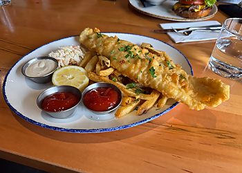 Markham fish and chip Smash Kitchen and Bar