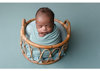 Milton babies and family photographer Smile On Photography