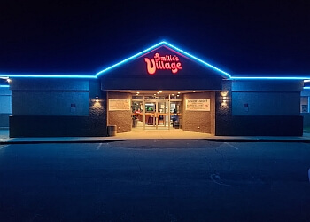 Sherwood Park chinese restaurant Smilie's Village Restaurant & Bar