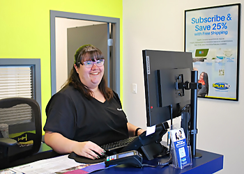 Snore MD Sleep Apnea Clinic Maple Ridge - Maple Ridge, BC Sleep Health Professionals - Reception Desk Image
