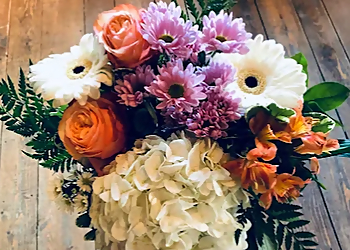 Solange Roy Fleuriste Solange Roy Fleuriste - Saint Jerome, QC Florists - Design Image