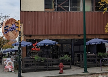 Vancouver Boutiques De Bagels Solly's Bagelry