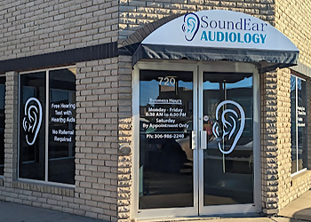 Saskatoon Audiologiste SoundEar Audiology