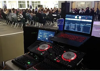 Medicine Hat Djs Sounds Of Thunder