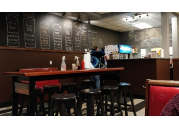 3 Best BBQ Restaurants in Kitchener, ON - Expert Recommendations