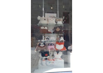 Quebec Boutiques De Cadeaux Souvenirs du Lys