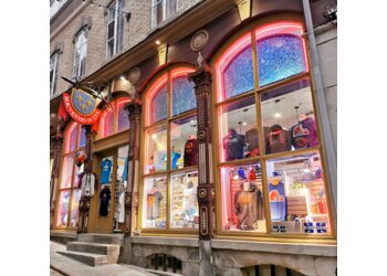 Quebec Boutiques De Cadeaux Souvenirs du Lys
