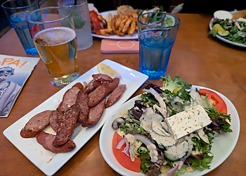 Souvlaki Bar Saint-Hyacinthe - Saint Hyacinthe, QC Mediterranean Restaurants - Dining Area Image