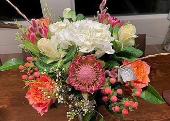 3 Best Florists In North Vancouver, BC - Expert Recommendations