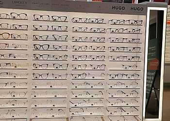 North Vancouver optician Specsavers Lonsdale