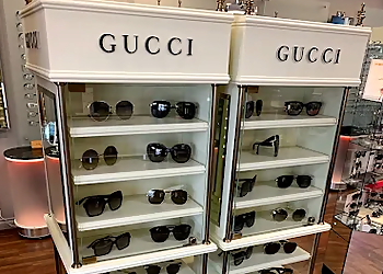 Niagara Falls optician Spectacle Clinic - Eye Doctor Niagara Falls