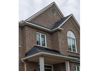 Edmonton gutter cleaner Splashdown Integrated Exterior Solutions