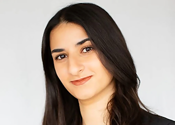 Spraggs Law - Coquitlam, BC Employment Lawyers - Lawyer Portrait Image