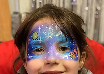 Saint John Peinture De Visage  Squiggle and Dot Face Painting