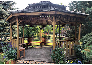 St Albert places to see St. Albert Botanic Park