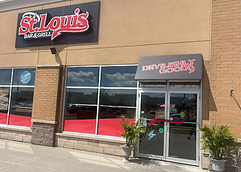 Kingston sports bar St. Louis Bar & Grill Kingston