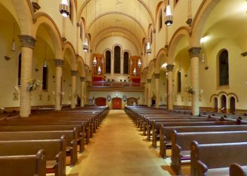 3 Best Churches in Toronto, ON - Expert Recommendations