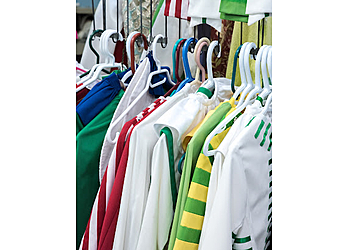 Saanich dry cleaner Star Lite Drycleaners & Laundry Services